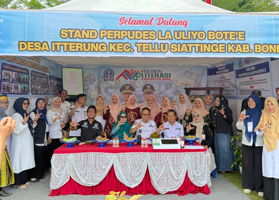 PERPUSDES LA ULIYO BOTE'E RAIH PENGHARGAAN DI FESTIVAL LITERASI 2025